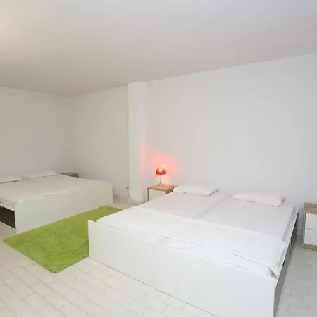 Dimi - 100m Beach, 4 Bdrms, Garden, Sea View Pefkochori