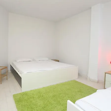 Dimi - 100m Beach, 4 Bdrms, Garden, Sea View Villa *