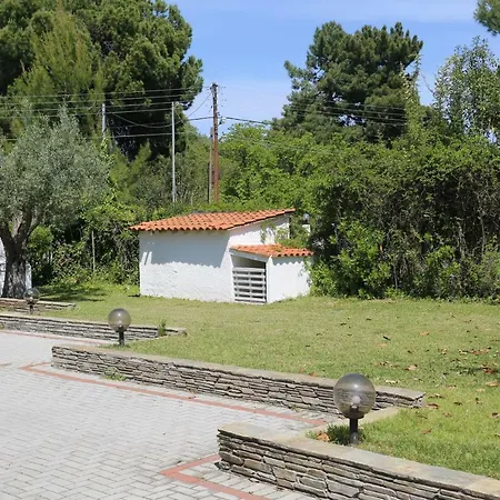 Villa Dimi - 100m Beach, 4 Bdrms, Garden, Sea View Pefkochori
